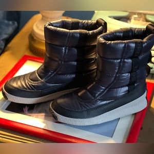 Sorel Out and About Puffer Boot